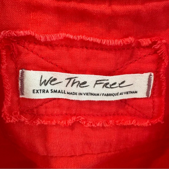 We the Free Anabelle Cropped Linen Blend Button Front Top XS Coral - Picture 2 of 6